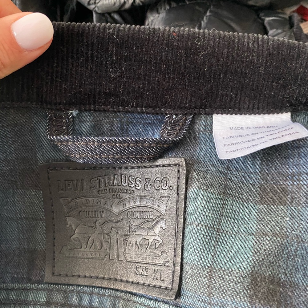 Levi Jean Jacket - image 6